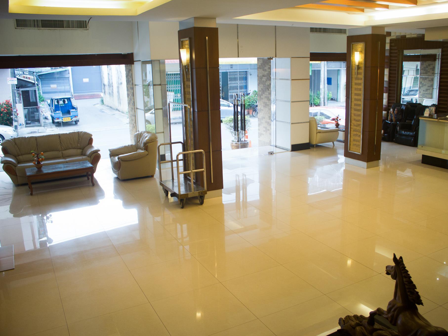 Hatyai Holiday Hotel Хат Яй Екстериор снимка