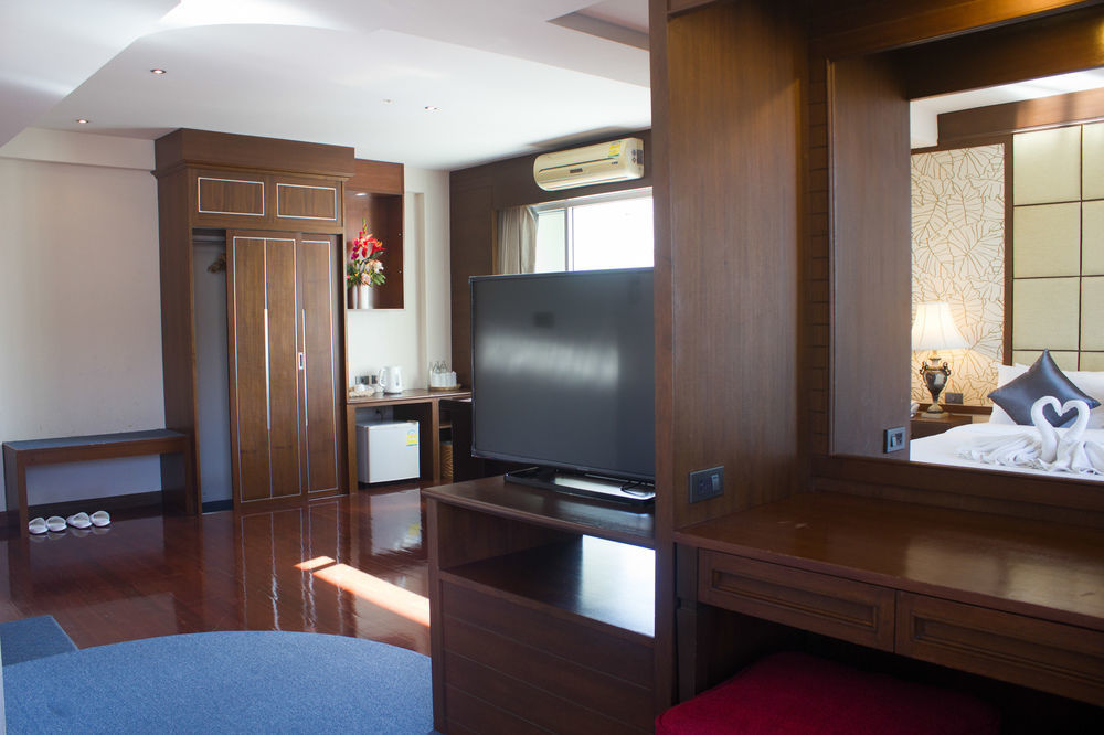 Hatyai Holiday Hotel Хат Яй Екстериор снимка