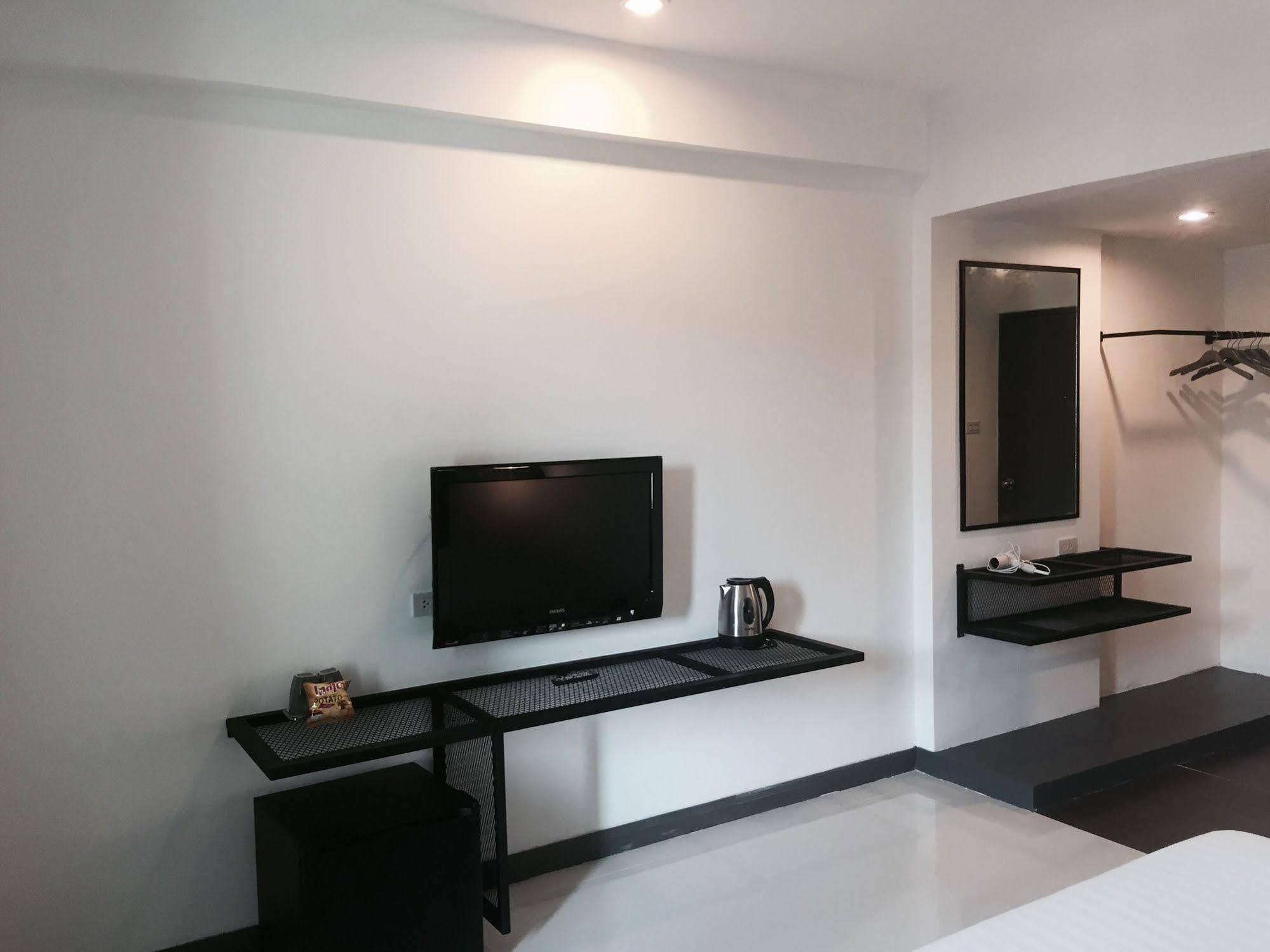 Hatyai Holiday Hotel Хат Яй Екстериор снимка