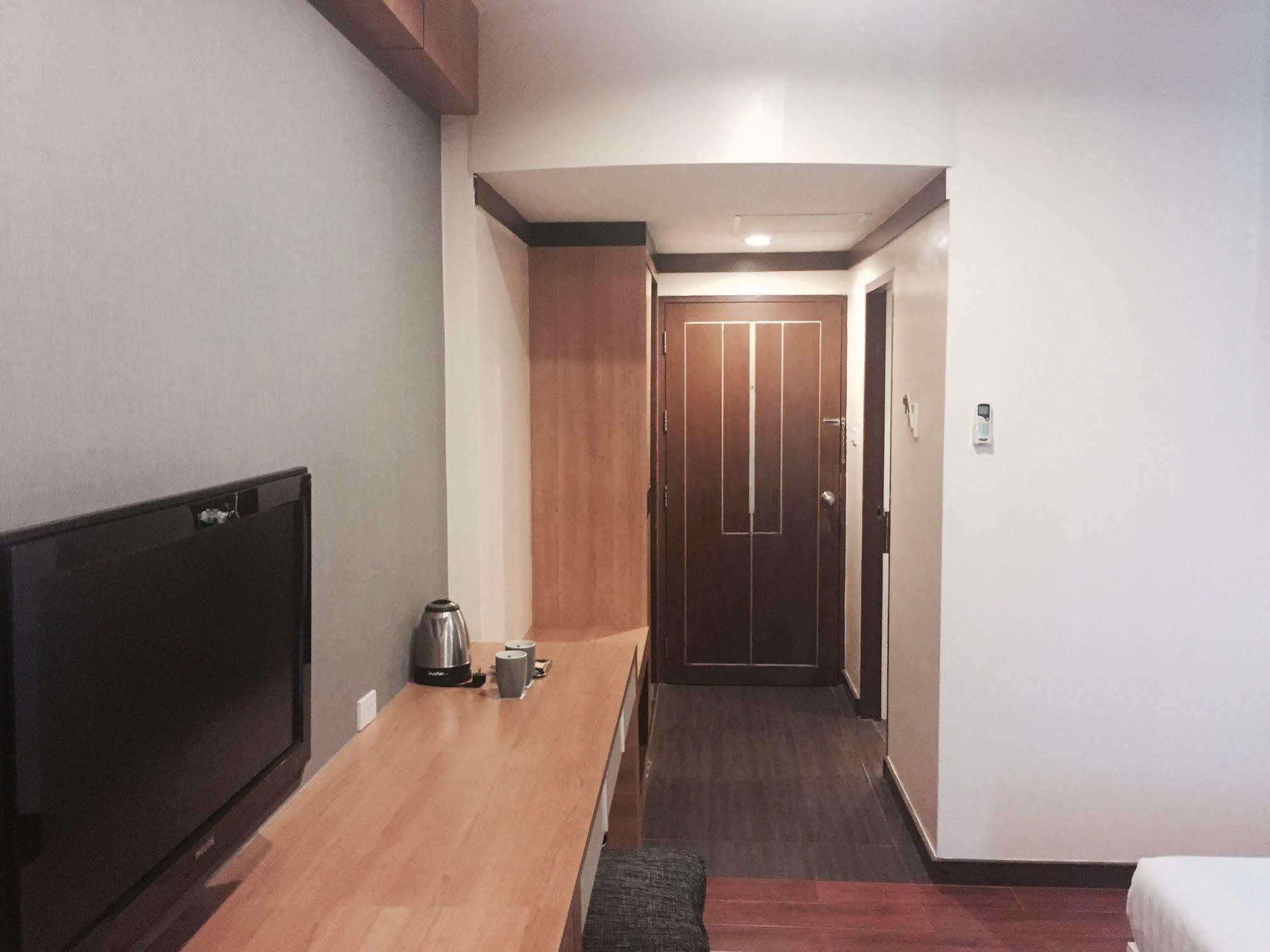Hatyai Holiday Hotel Хат Яй Екстериор снимка